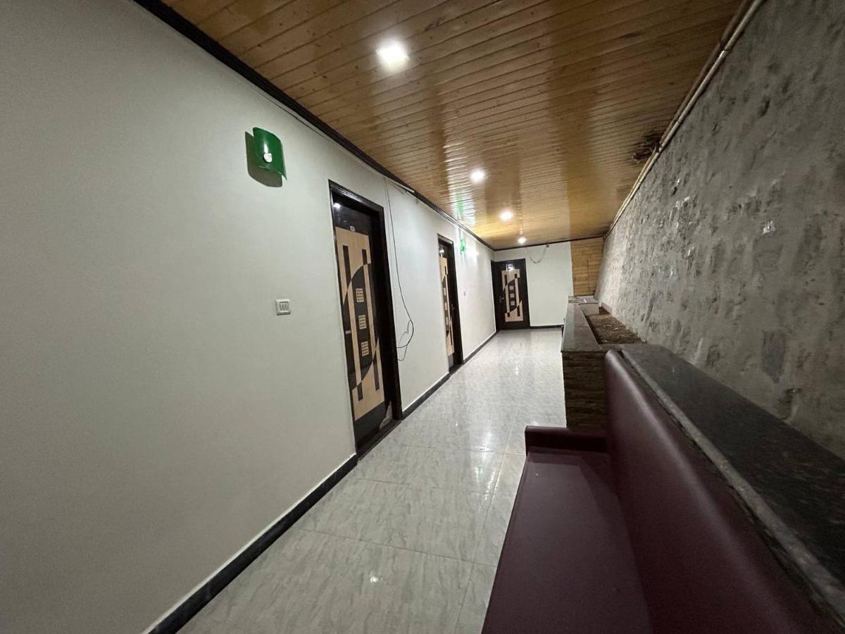 מוסורי Hotel 7 Heavens מראה חיצוני תמונה
